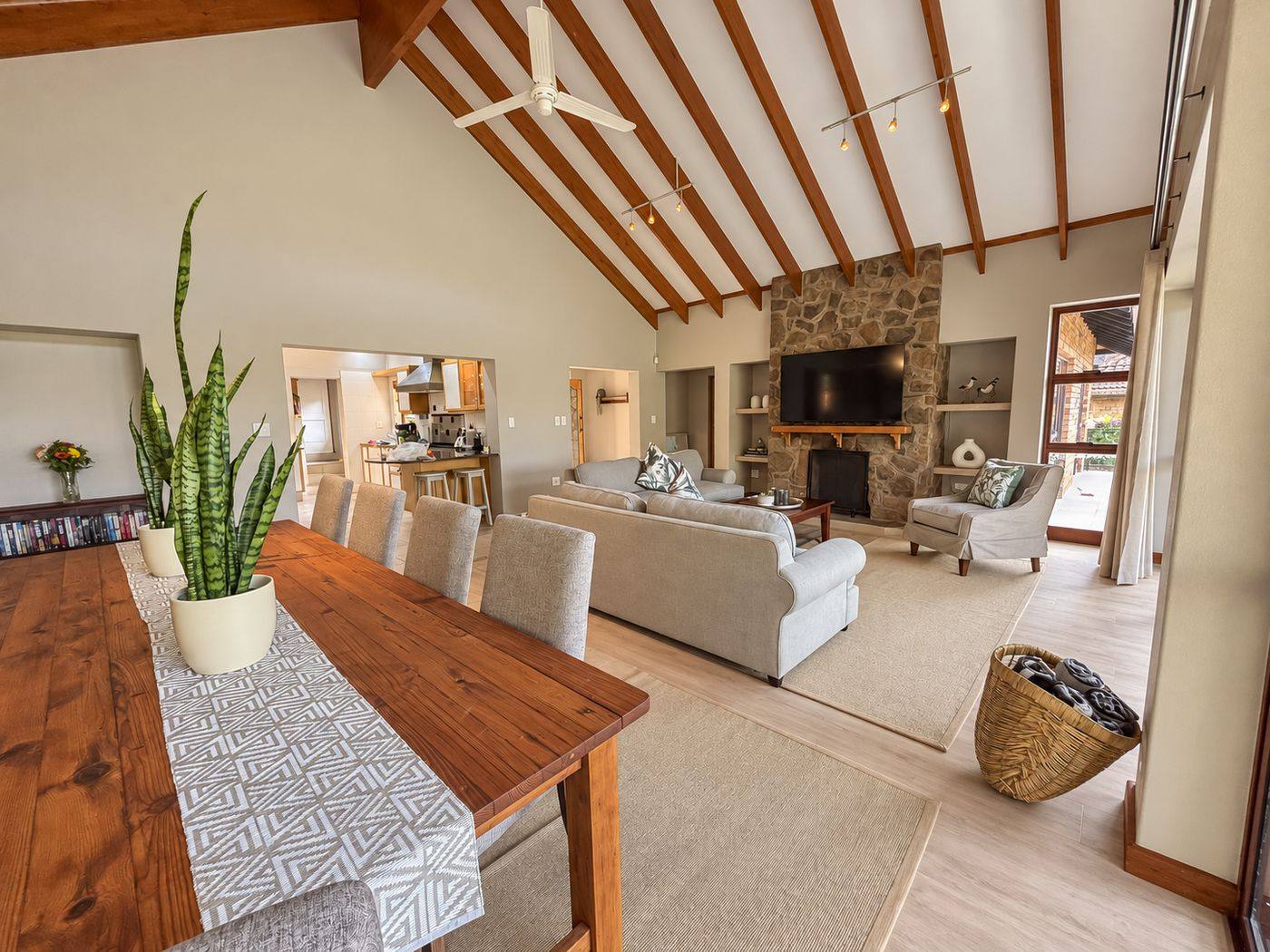 Living and dining space
